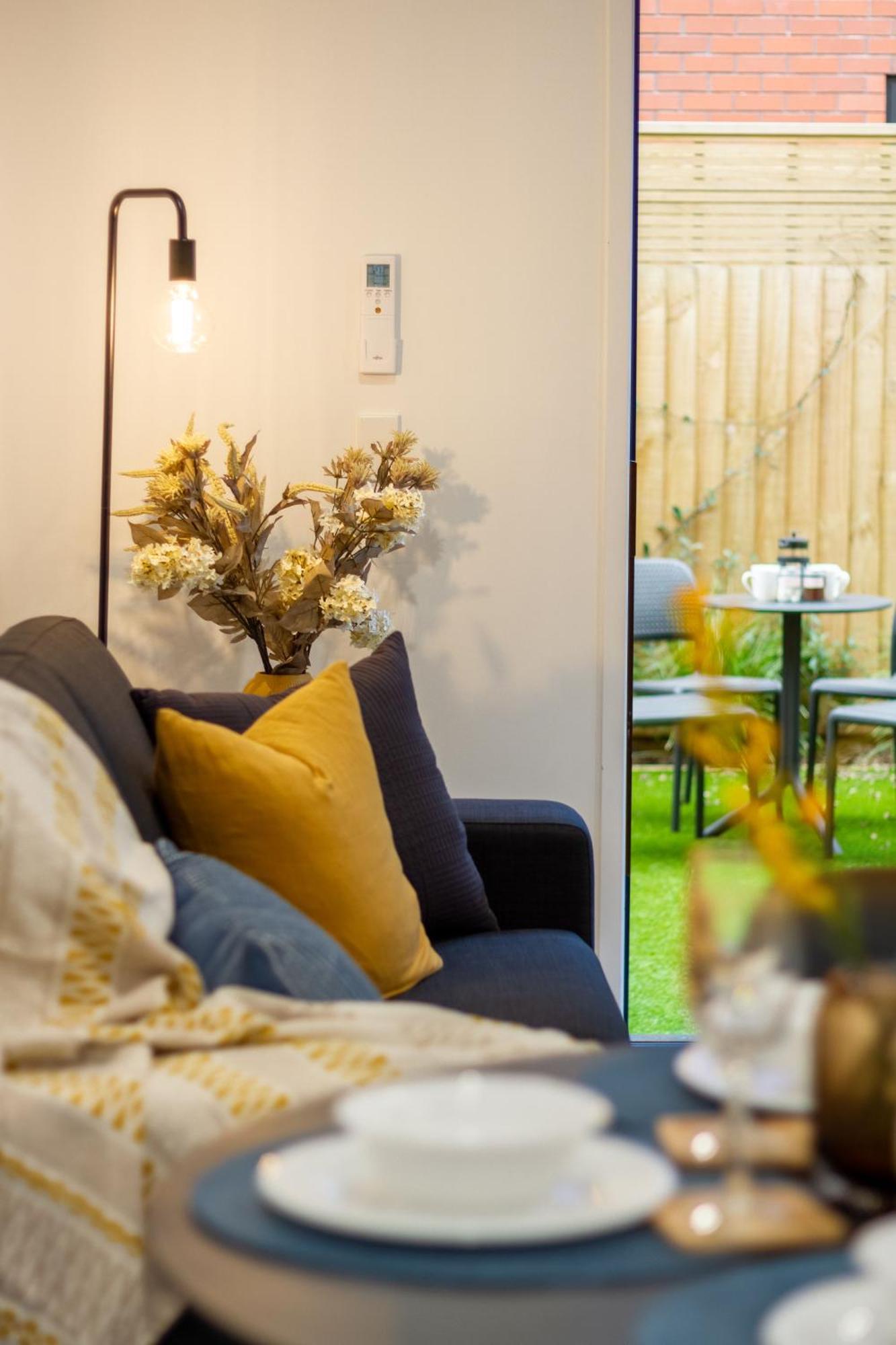 Executive Suite On Lichfield Street - 2 Bed 2 Bath Christchurch Luaran gambar