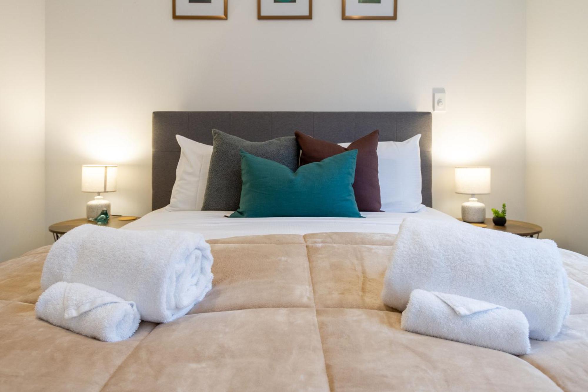 Executive Suite On Lichfield Street - 2 Bed 2 Bath Christchurch Luaran gambar